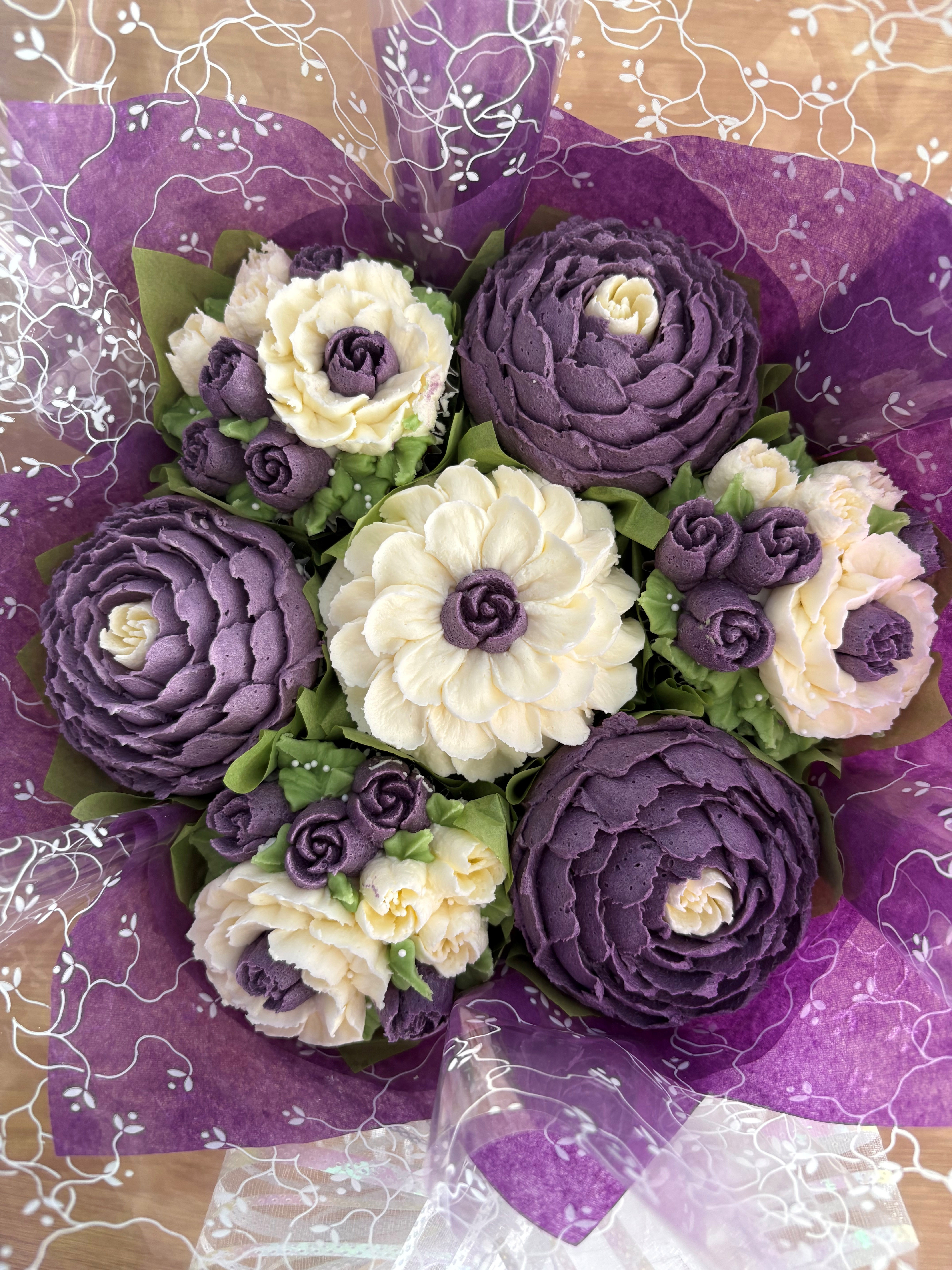 Deluxe Floral Cupcake Bouquets
