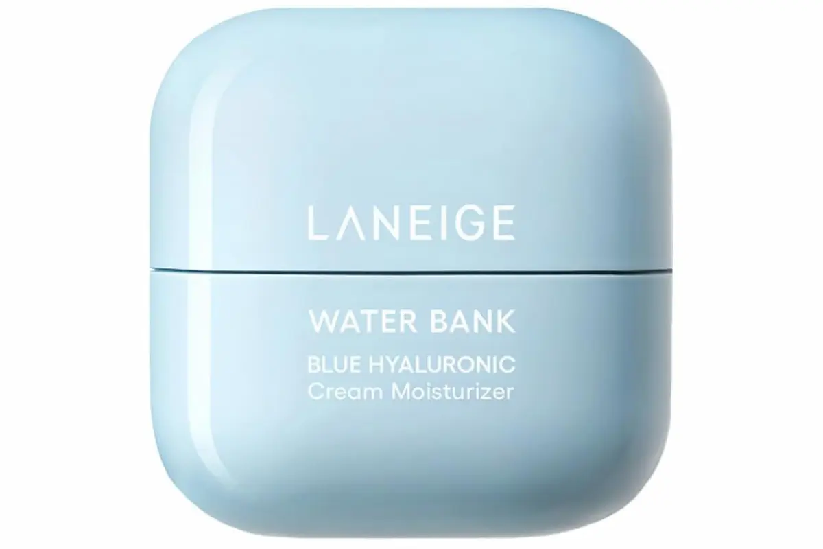 Crema idratante Laneige Water Bank con acido ialuronico blu per una pelle morbida, idratata e rimpolpata
