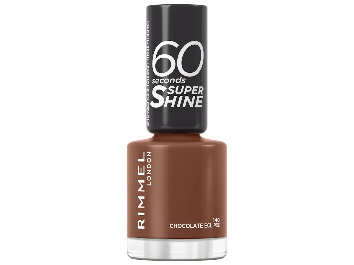 Smalto Rimmel 60 Seconds Super Shine Chocolate Eclipse 140, marrone caldo intenso per look autunnali decisi e sofisticati.