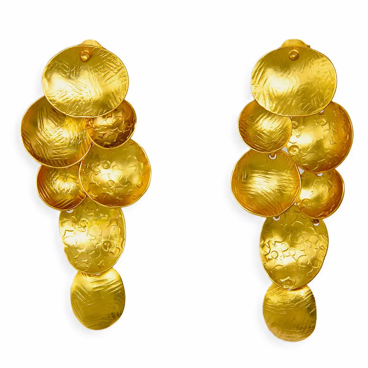 Orecchini Pyxis dorati di CUATA Jewelry, gioiello contemporaneo lavorato artigianalmente in Messico