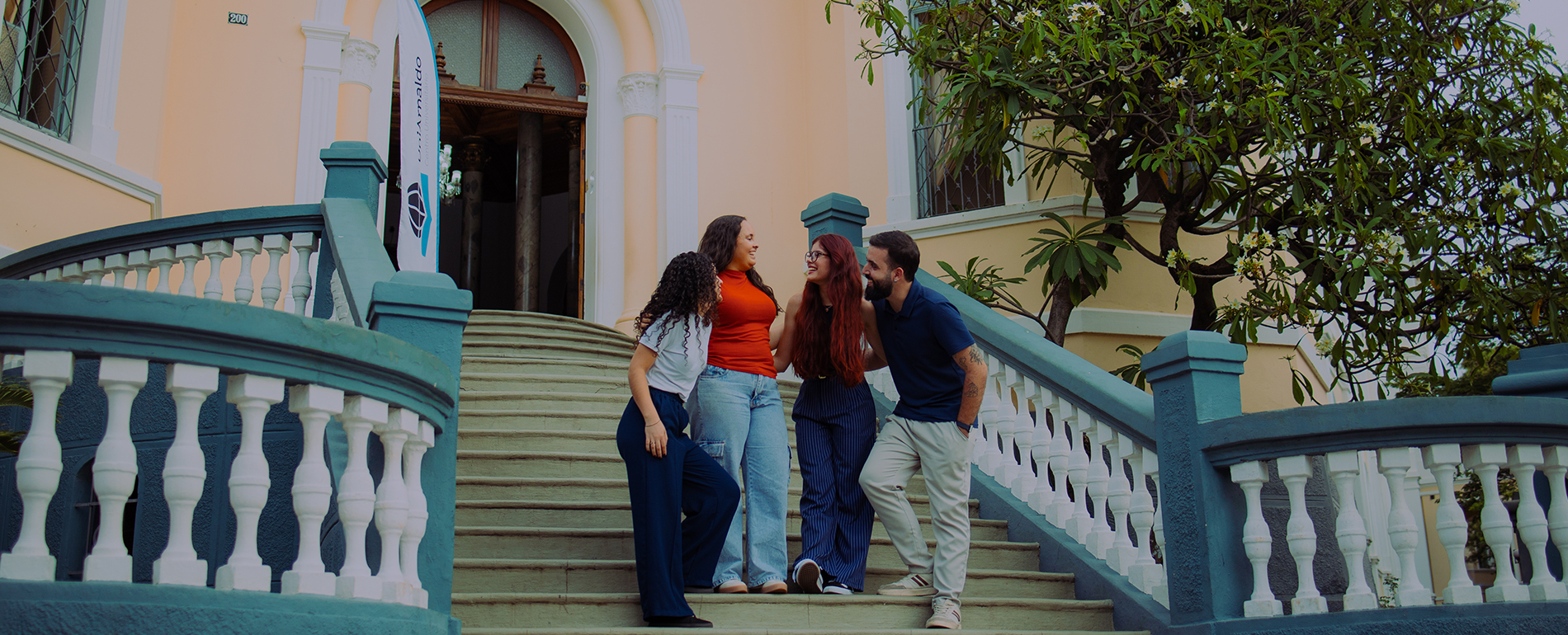 O Curso de Psicologia do Arnaldo – Centro Universitário publicou edital para a seleção de 01 (um) estagiário(a) remunerado(a) que atuará no Serviço-Escola de Psicologia, vinculado ao Núcleo de Psicologia Aplicada (NPA). A iniciativa reforça o compromisso institucional com a formação prática, ética e supervisionada dos estudantes.