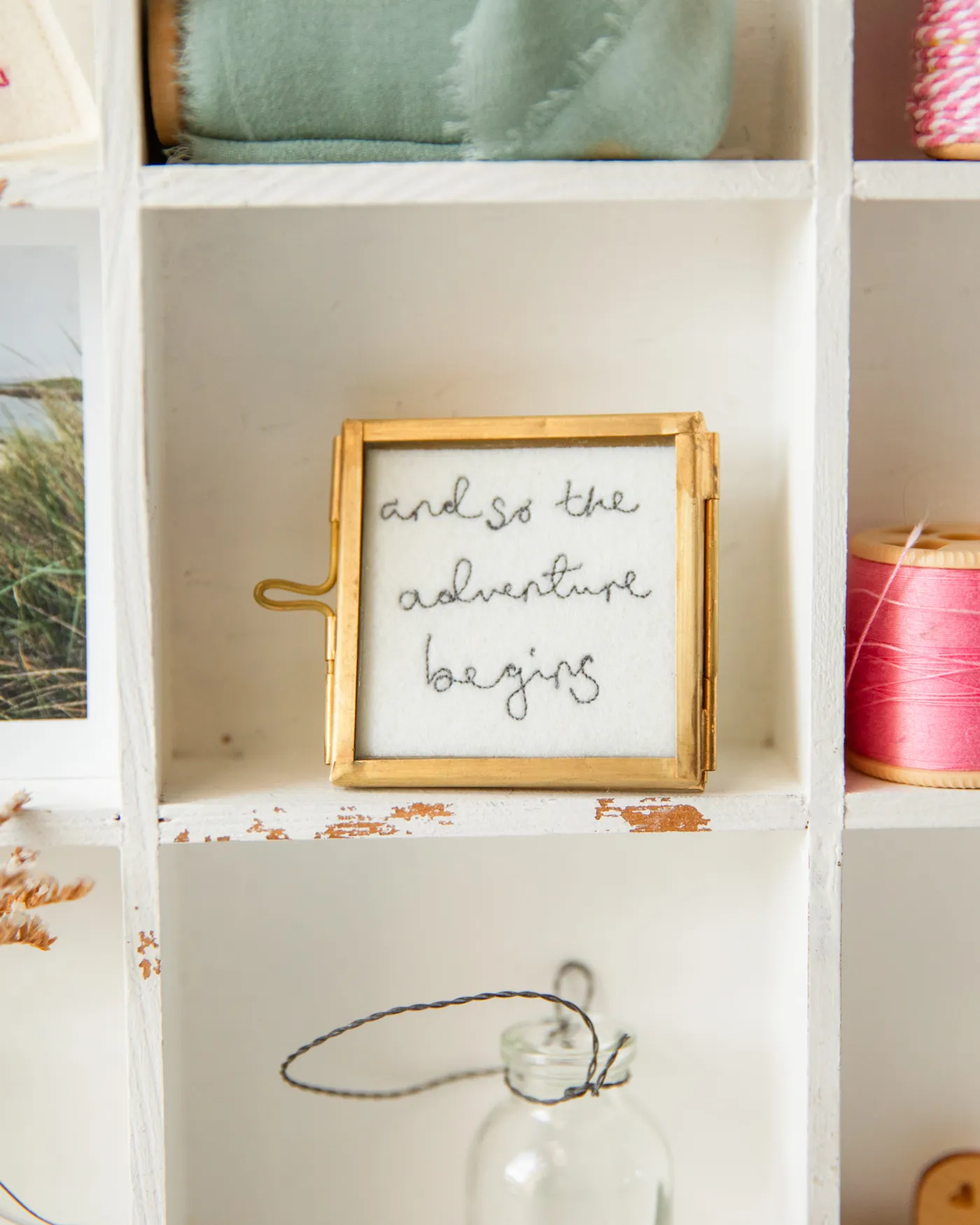 small square frames 