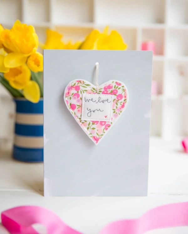 floral heart token cards