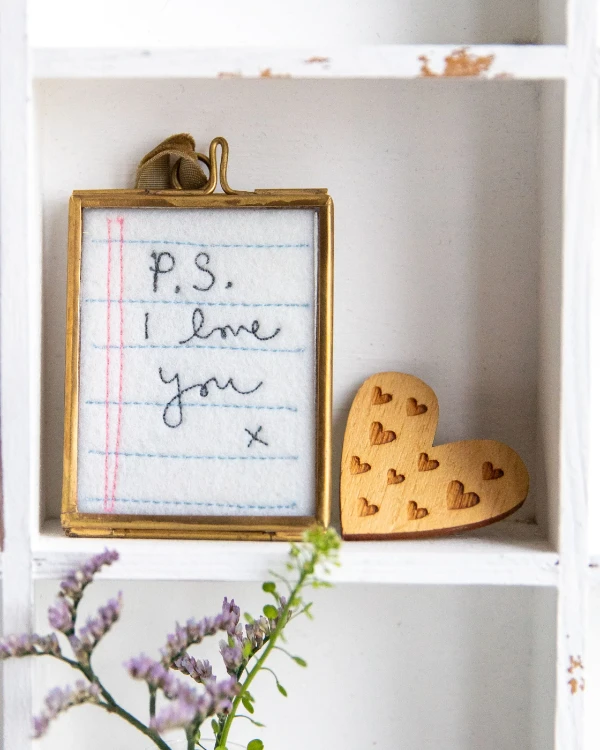 tiny note frames 