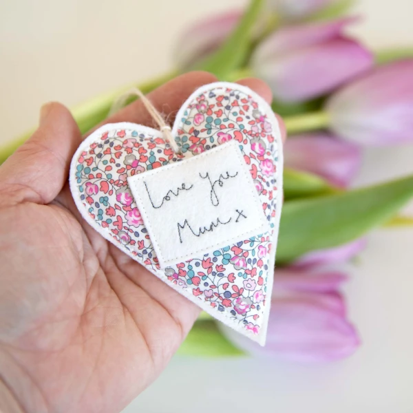 Hanging Hearts 