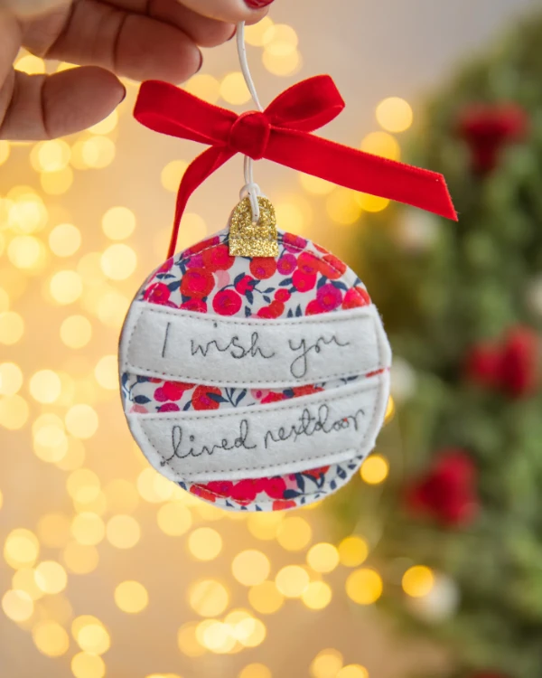 Round Baubles