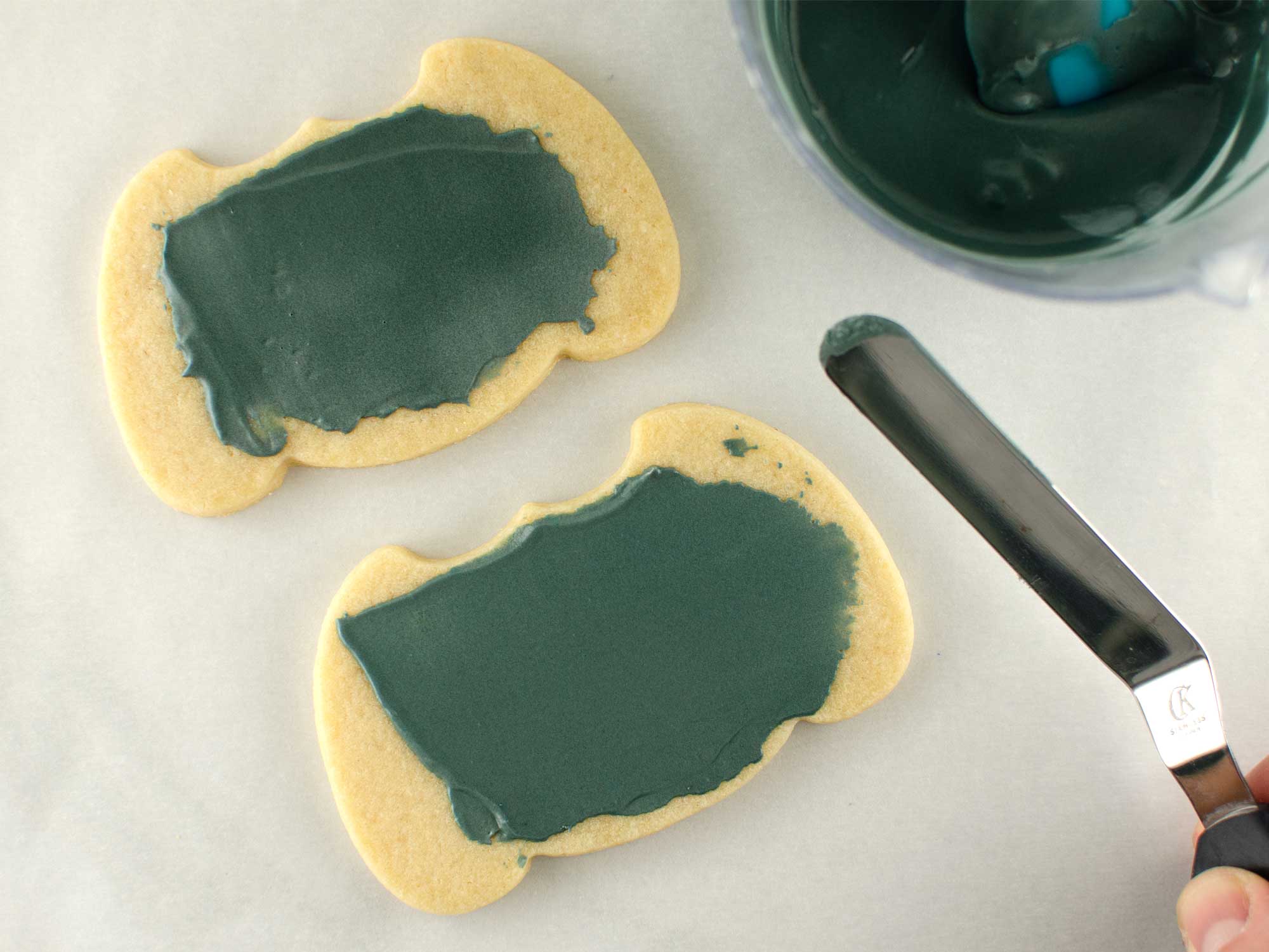 jack-o-lantern cookie step 1