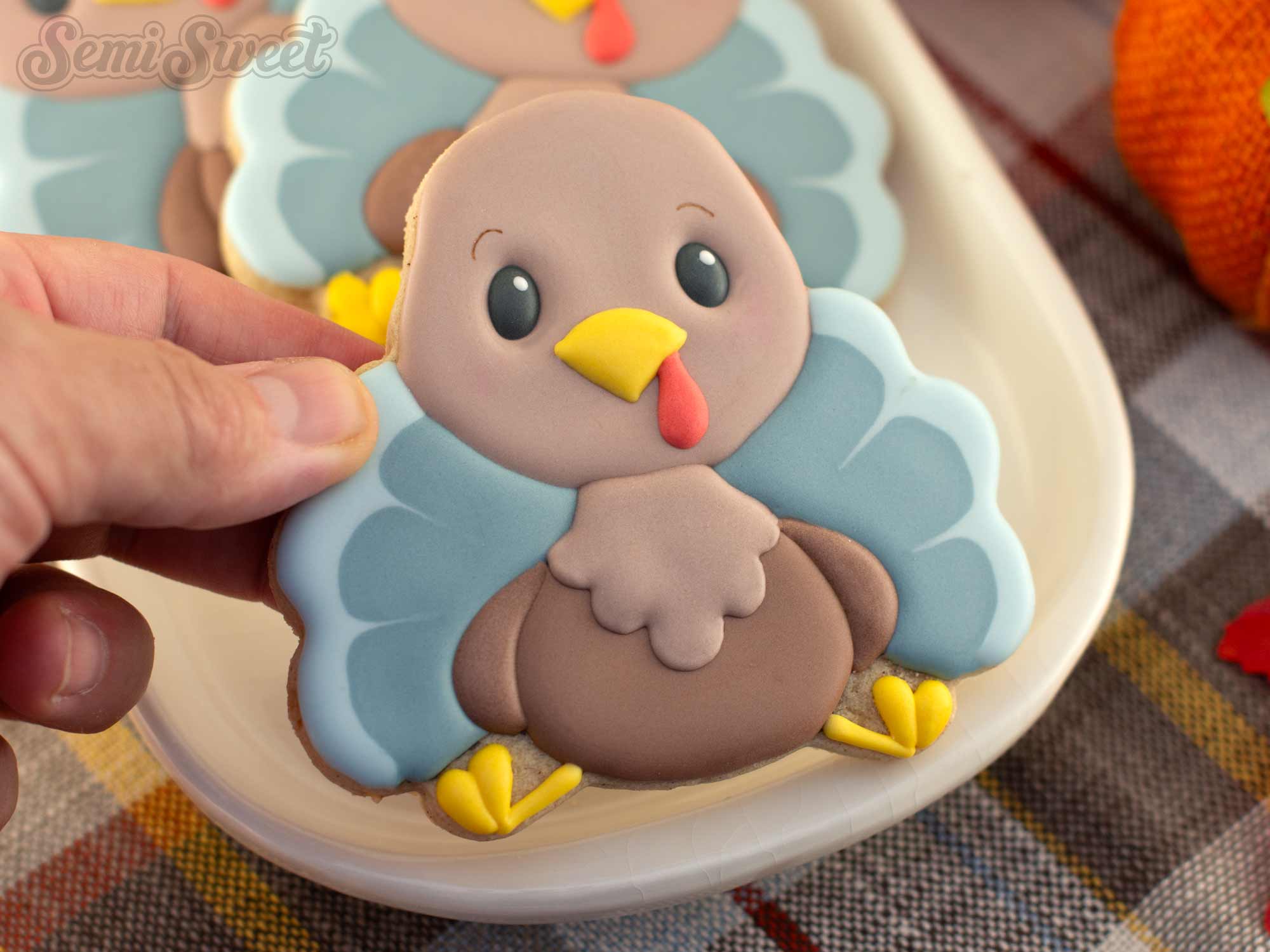 A cute turkey cookie for Thanksgiving