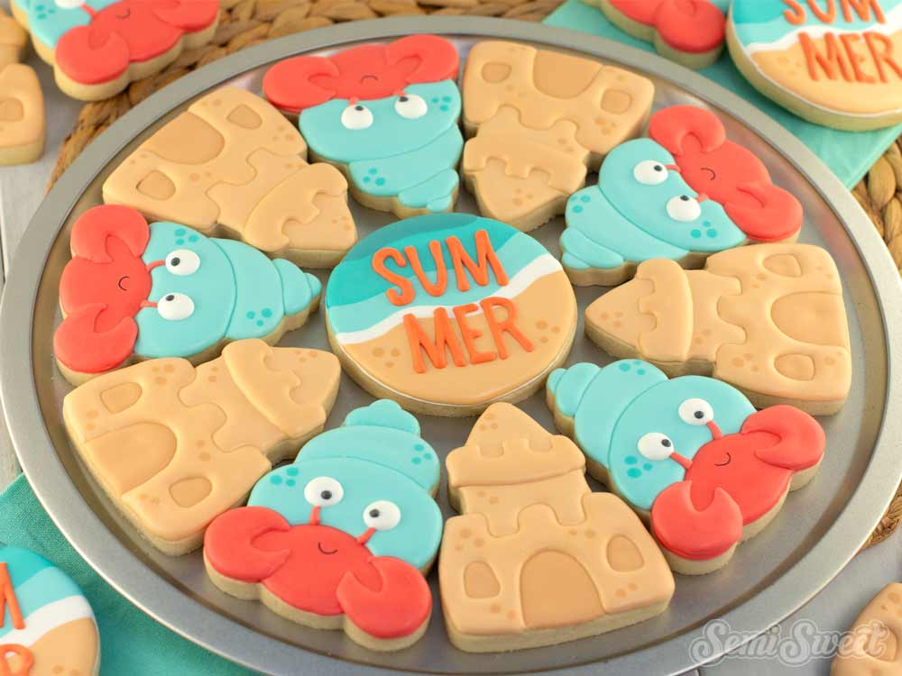 How to Decorate a Beach-Themed Cookie Platter with Royal Icing