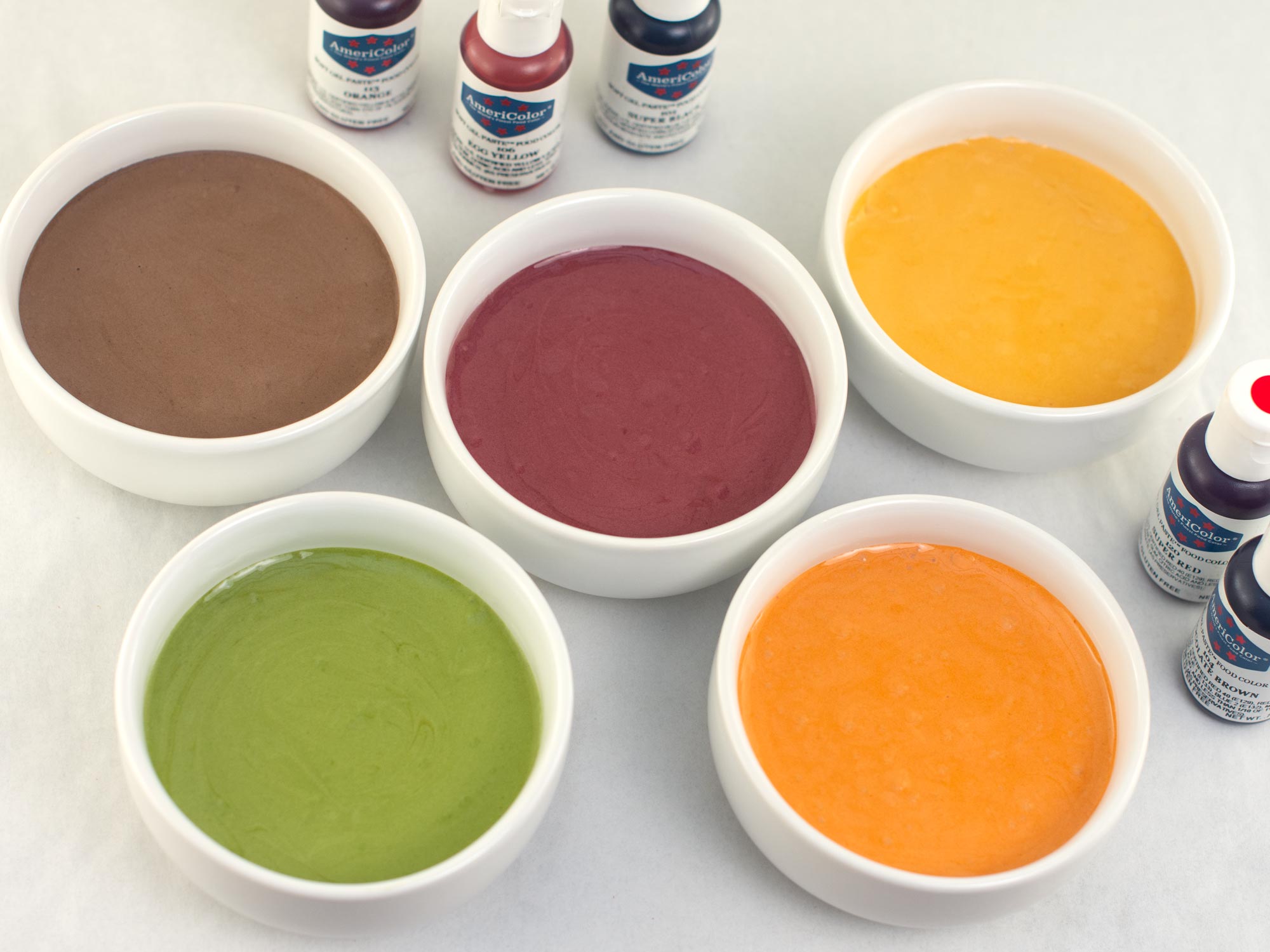 making a fall royal icing color palette using Americolor