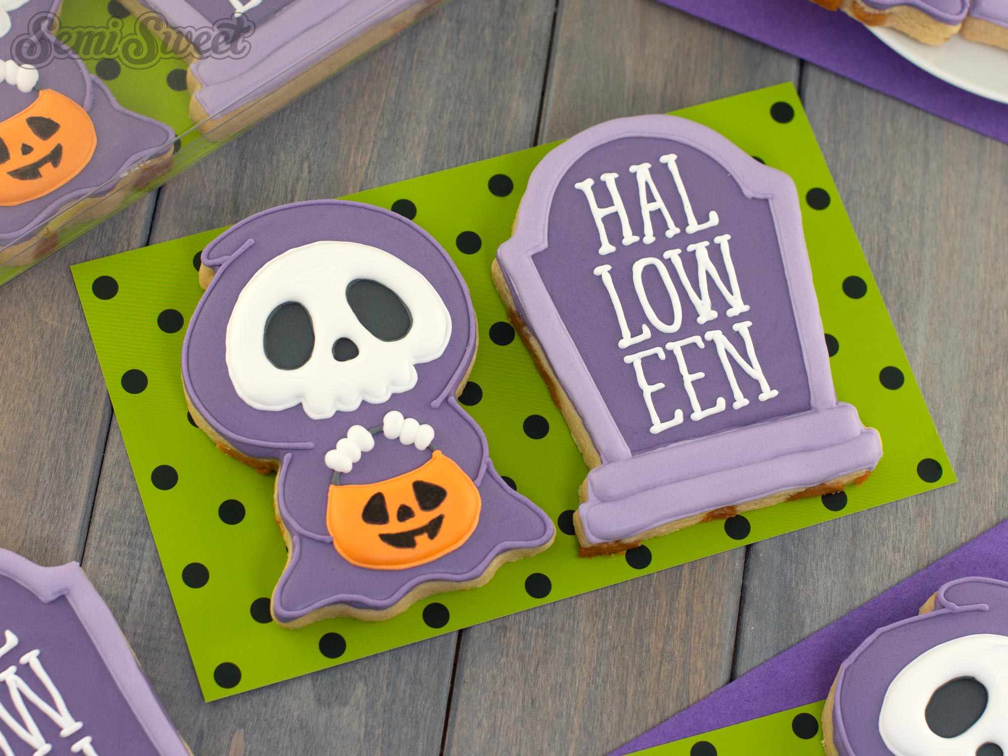 How to Decorate a Grim Reaper Cookie for Halloween