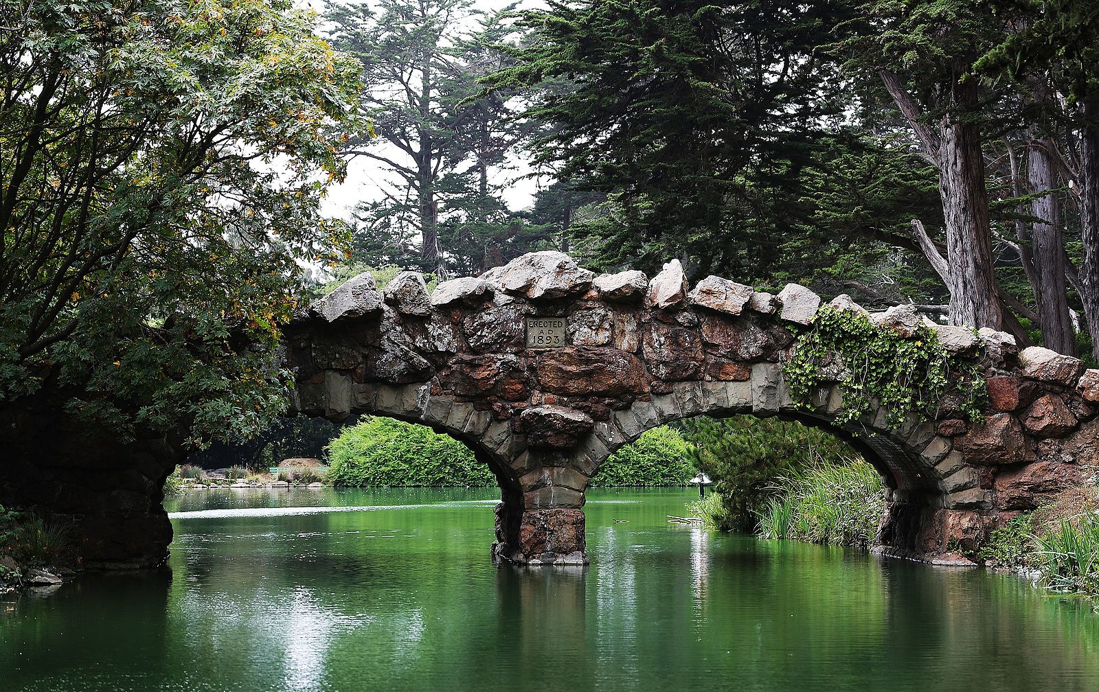 stow lake bridge
