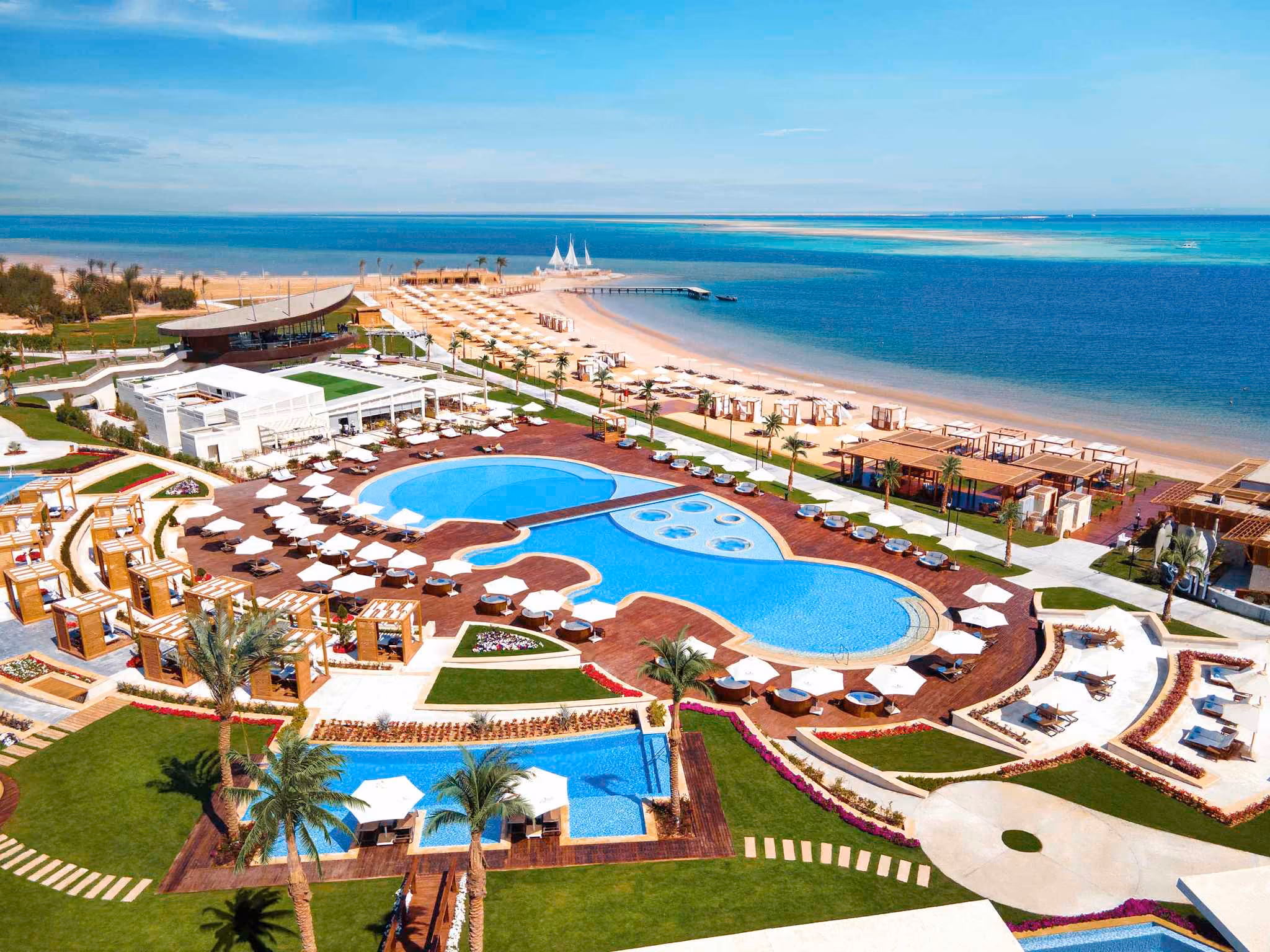 Rixos Premium Magawish Suites and Villas