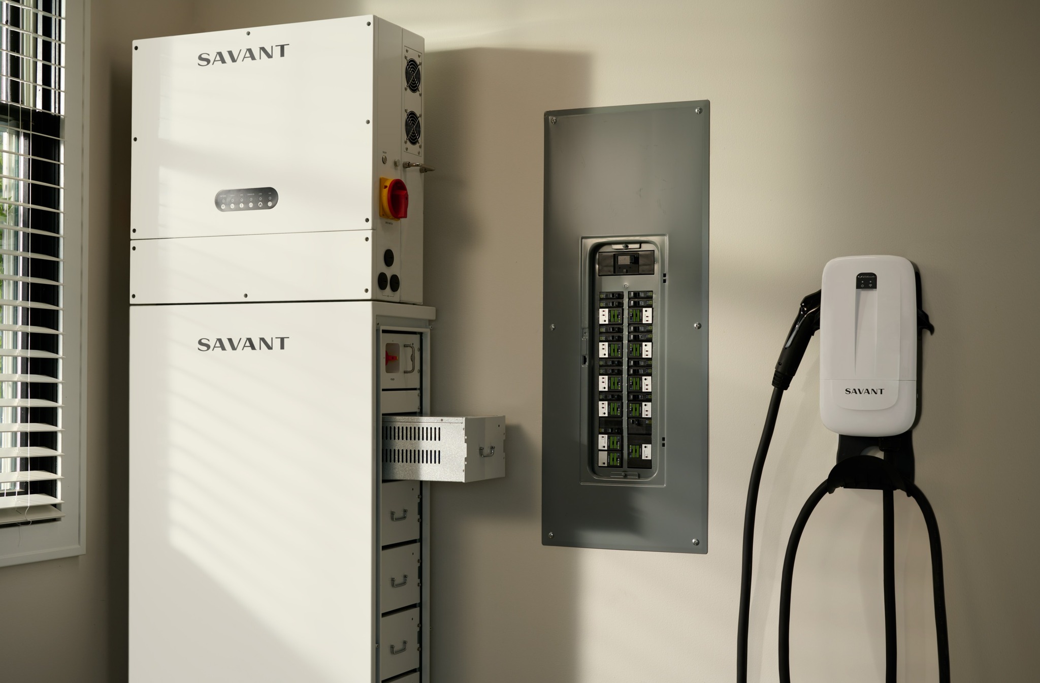 Battery storage and residential UPS for a luxury home