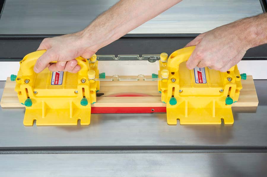 GRR-RIPPER 3D 安全推把 (GR-100) | #1 Best-Selling Table Saw Push Block