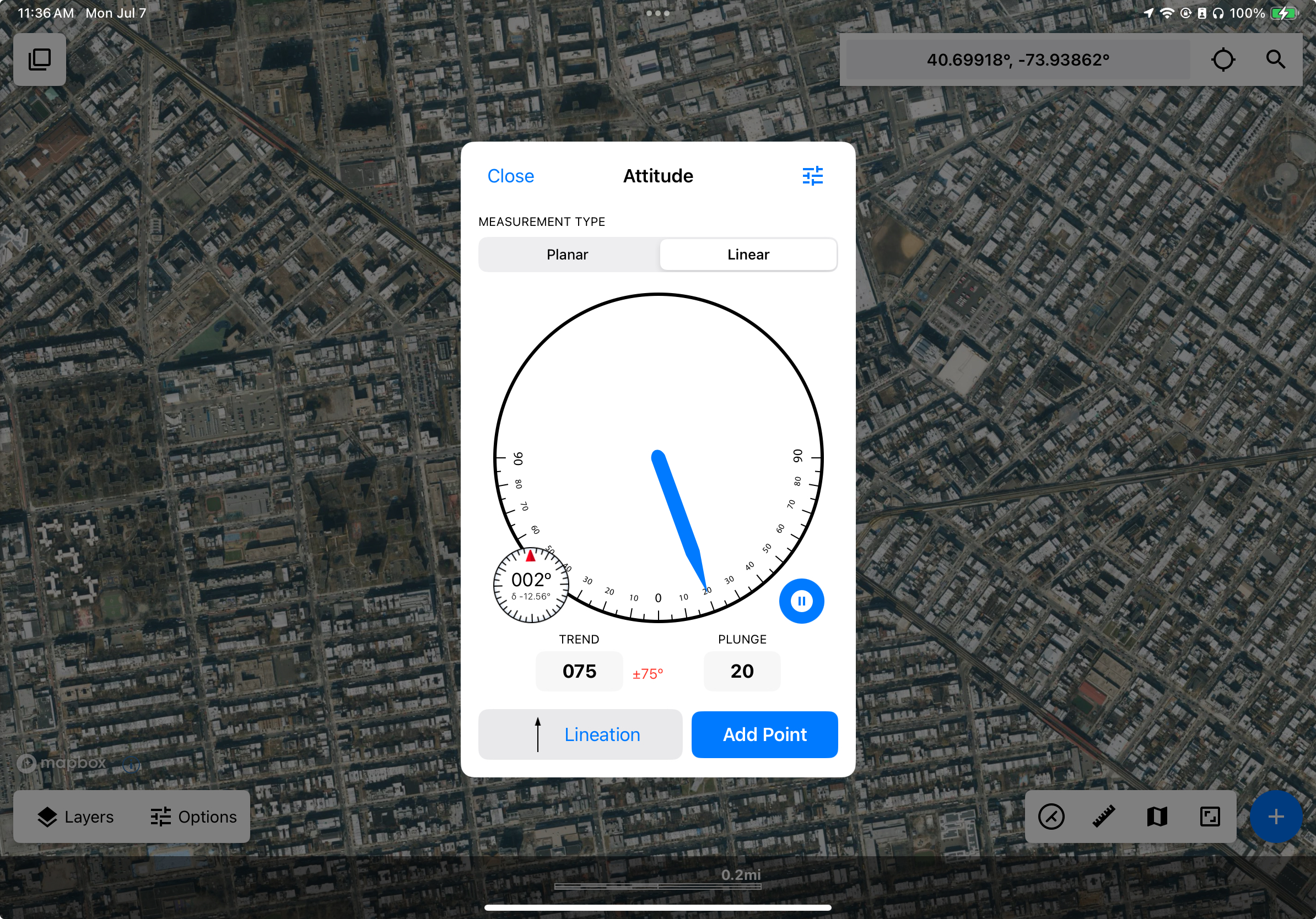 The Touch GIS app with the linear attitude measurement configuration, where the measurement is locked in and has turned blue.