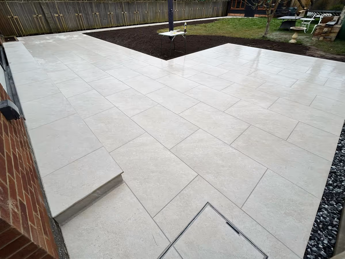 Porcelain patio and pathway