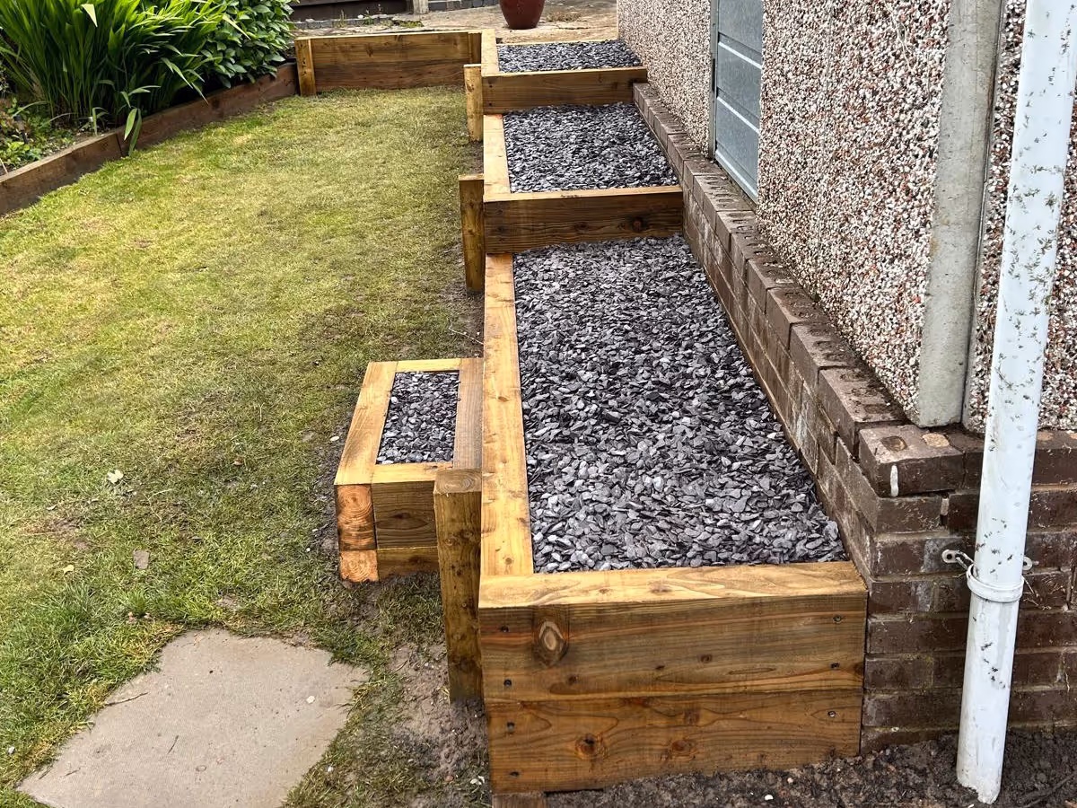 Sleeper retaining wall and planers - angle 3