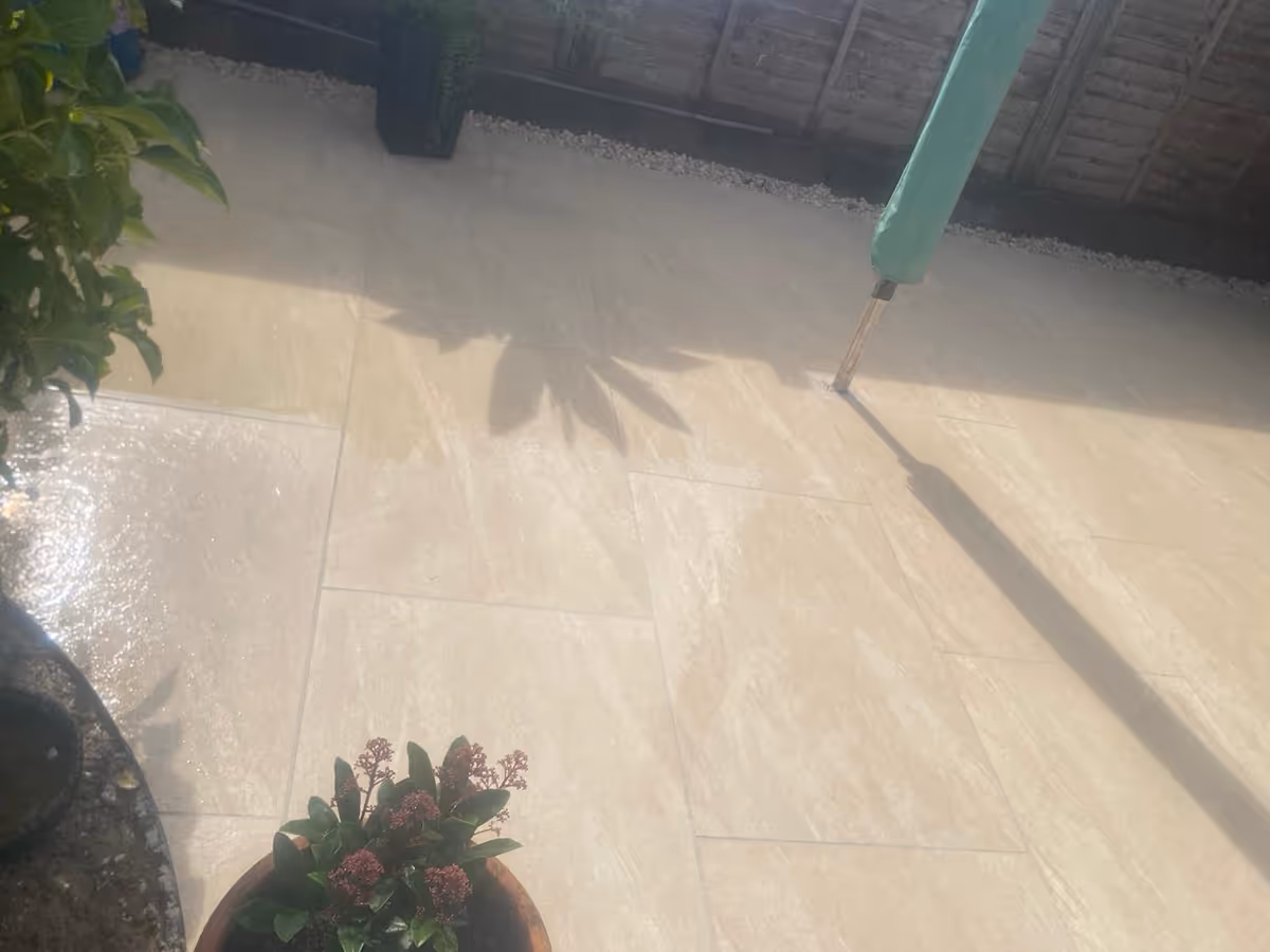 Porcelain patio, pencil edge paving and lawn - angle 4