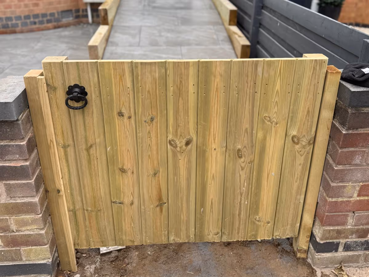 Light grey porcelain with sleeper retainers - angle 7