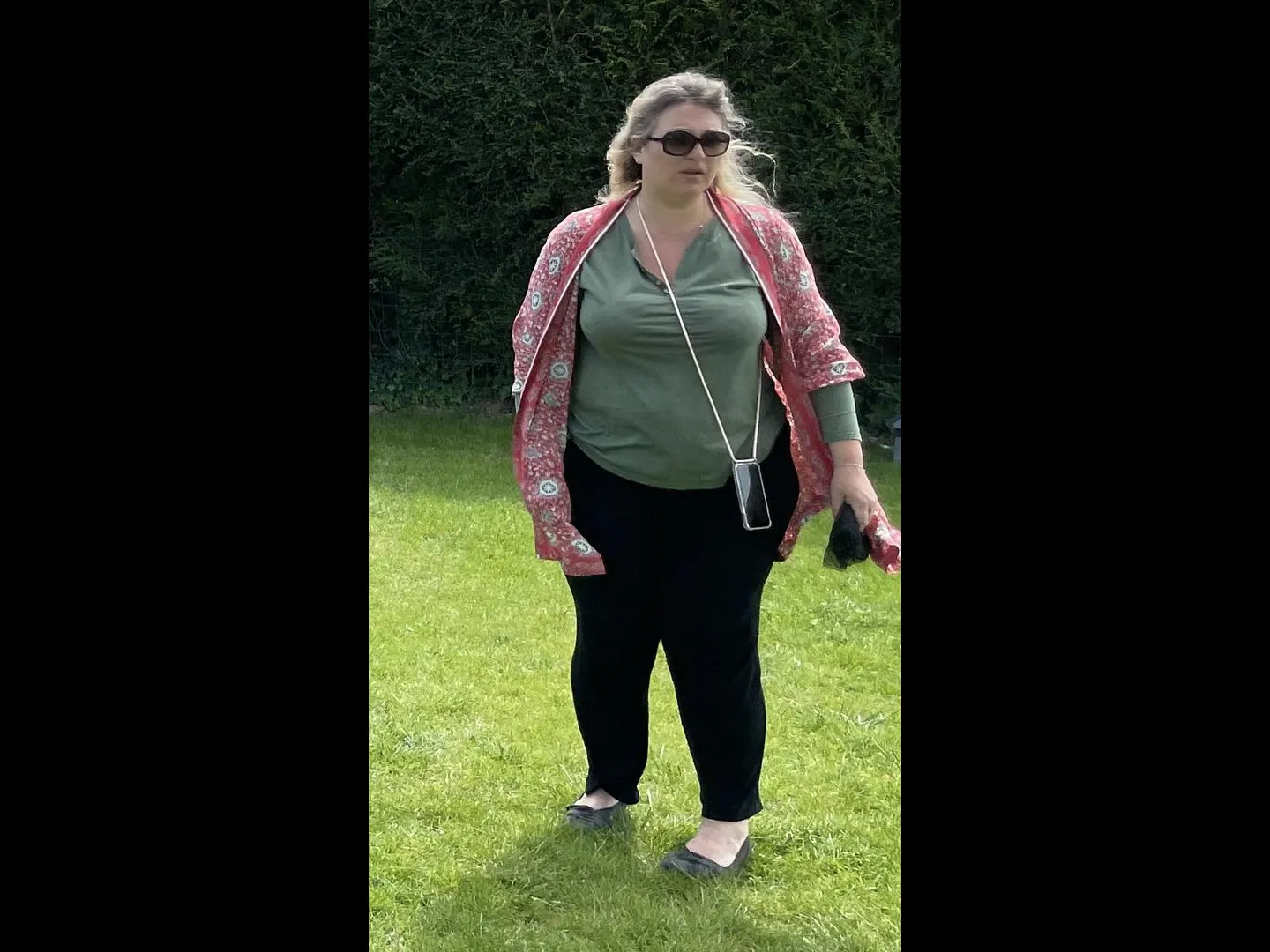 Photo d'une femme en situation d'obésité, qui a 50 kilos à perdre.