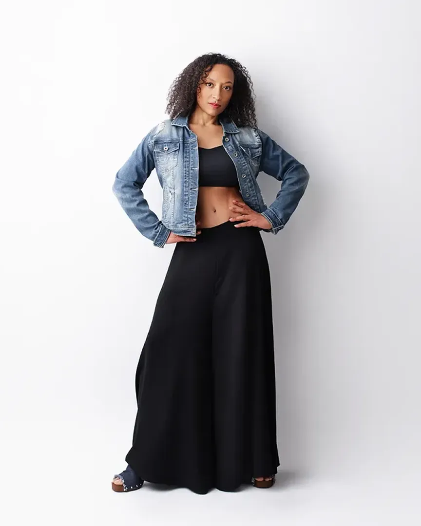 Femme ayant maigri grâce à la musculation.