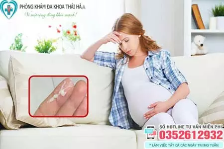 Ra nhiều khí hư màu trắng đục khi mang thai