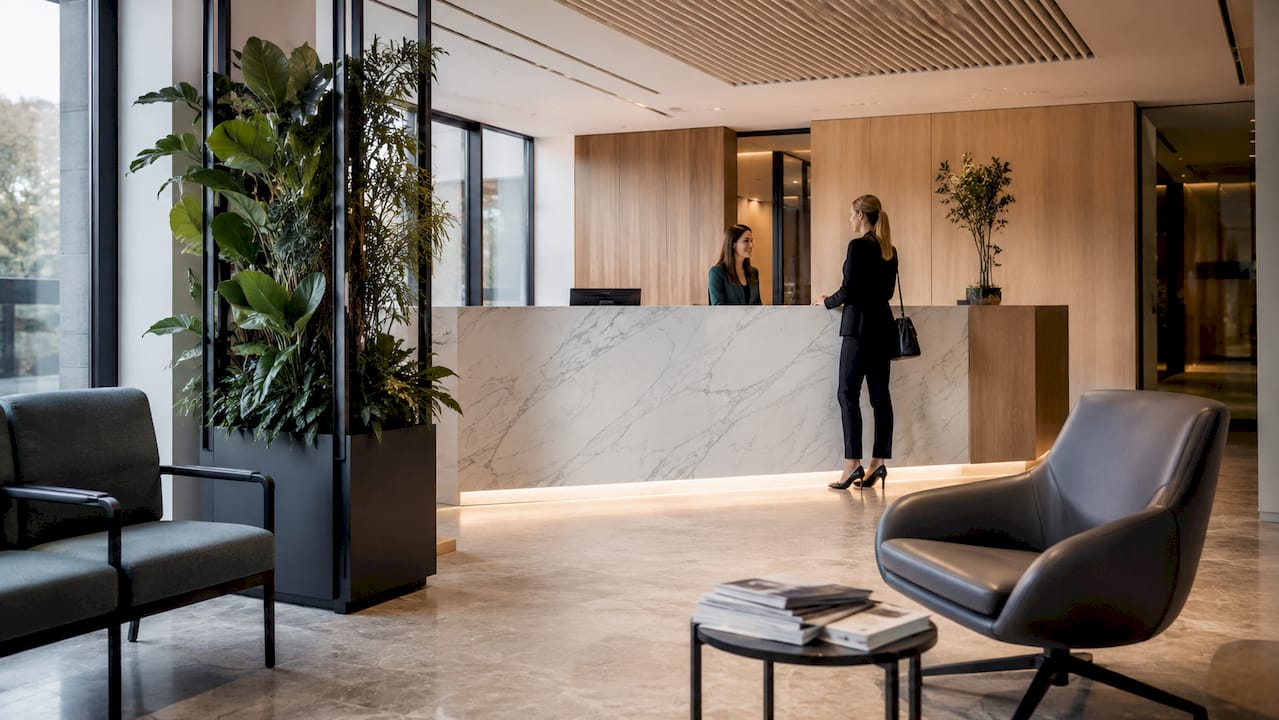 Client-Focused Office Interiors for Kastanienbaum Firms