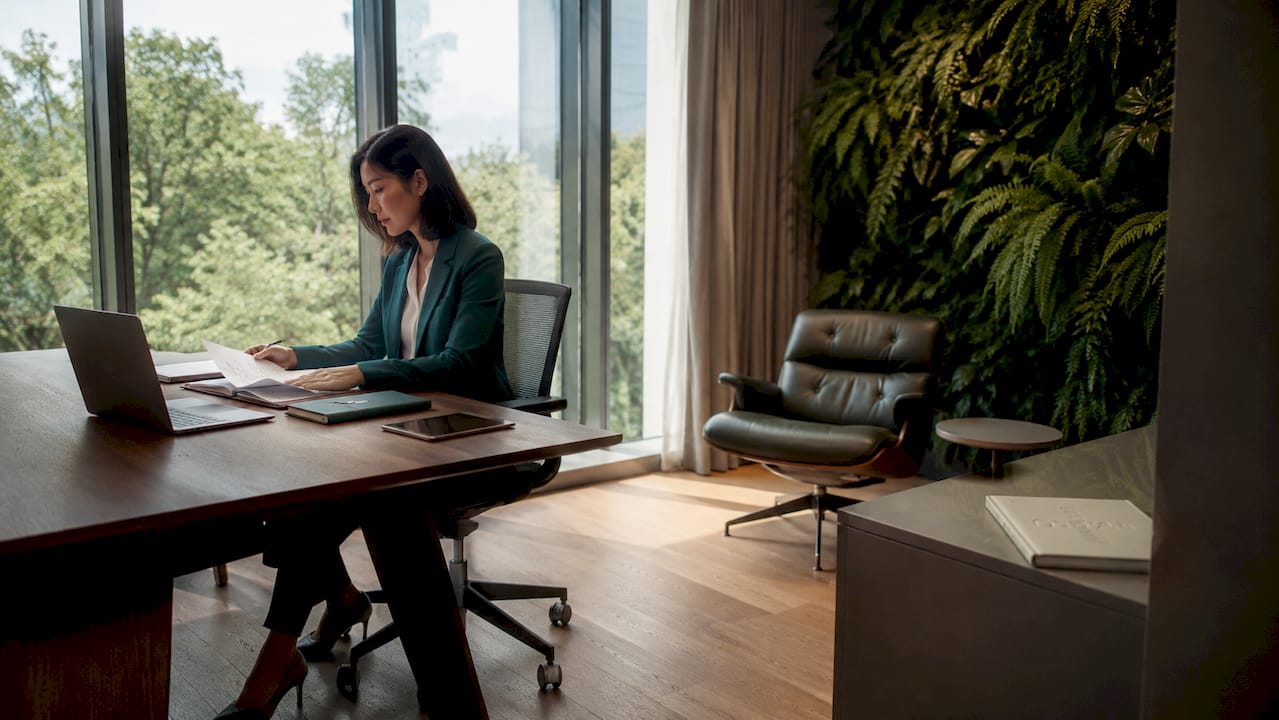 Designing high-performance workspaces for growing companies in Zug