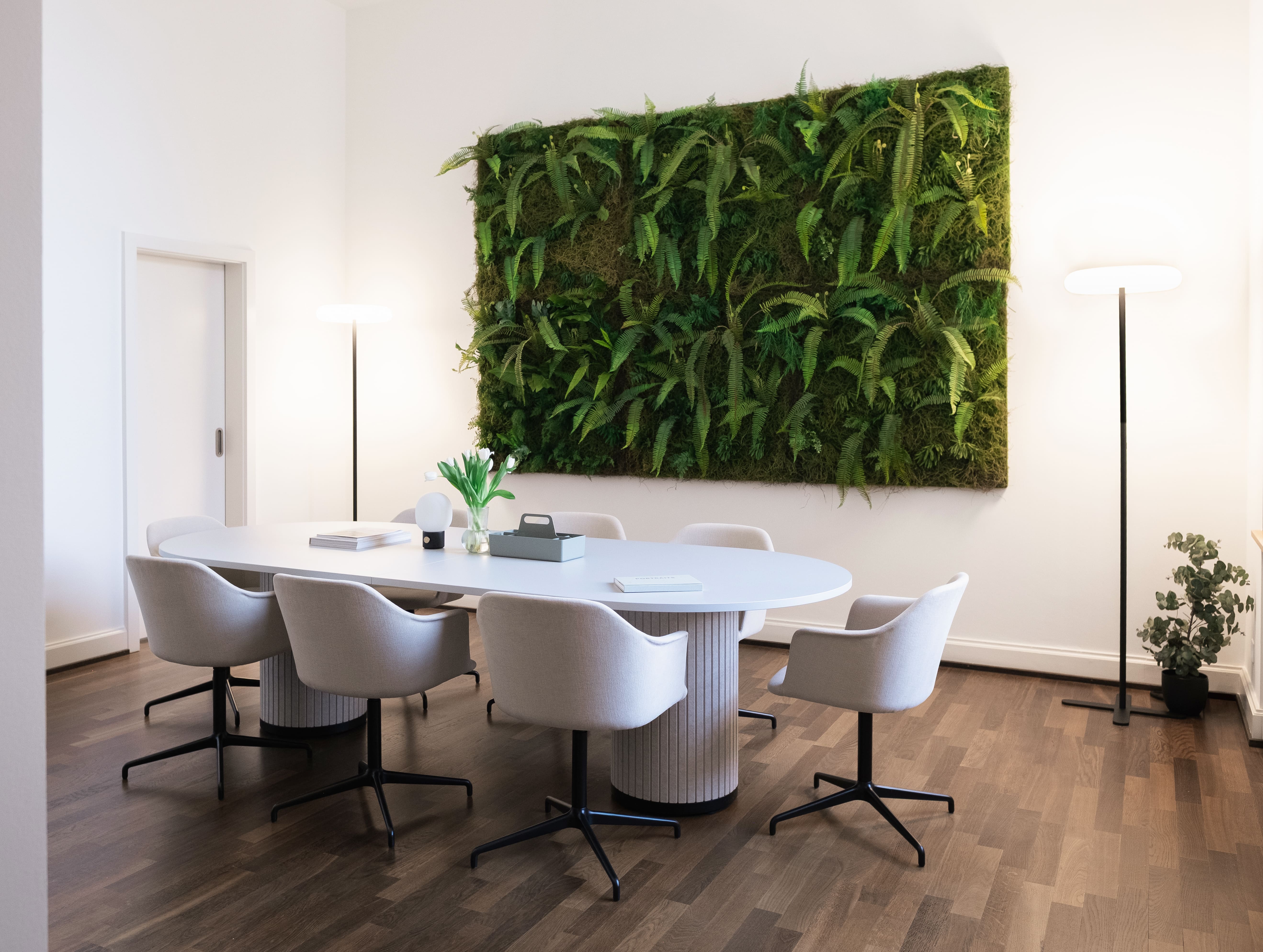 Compact office space solutions for Swiss corporate teams