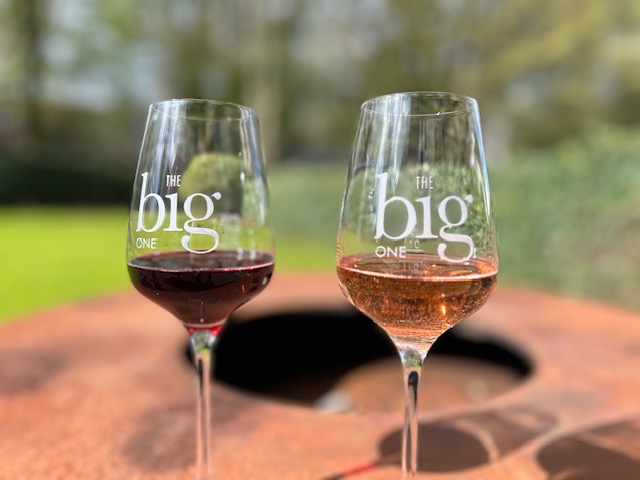 just in time for Easter – neue big ONEs