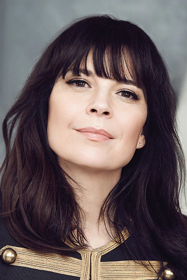 Anne cast