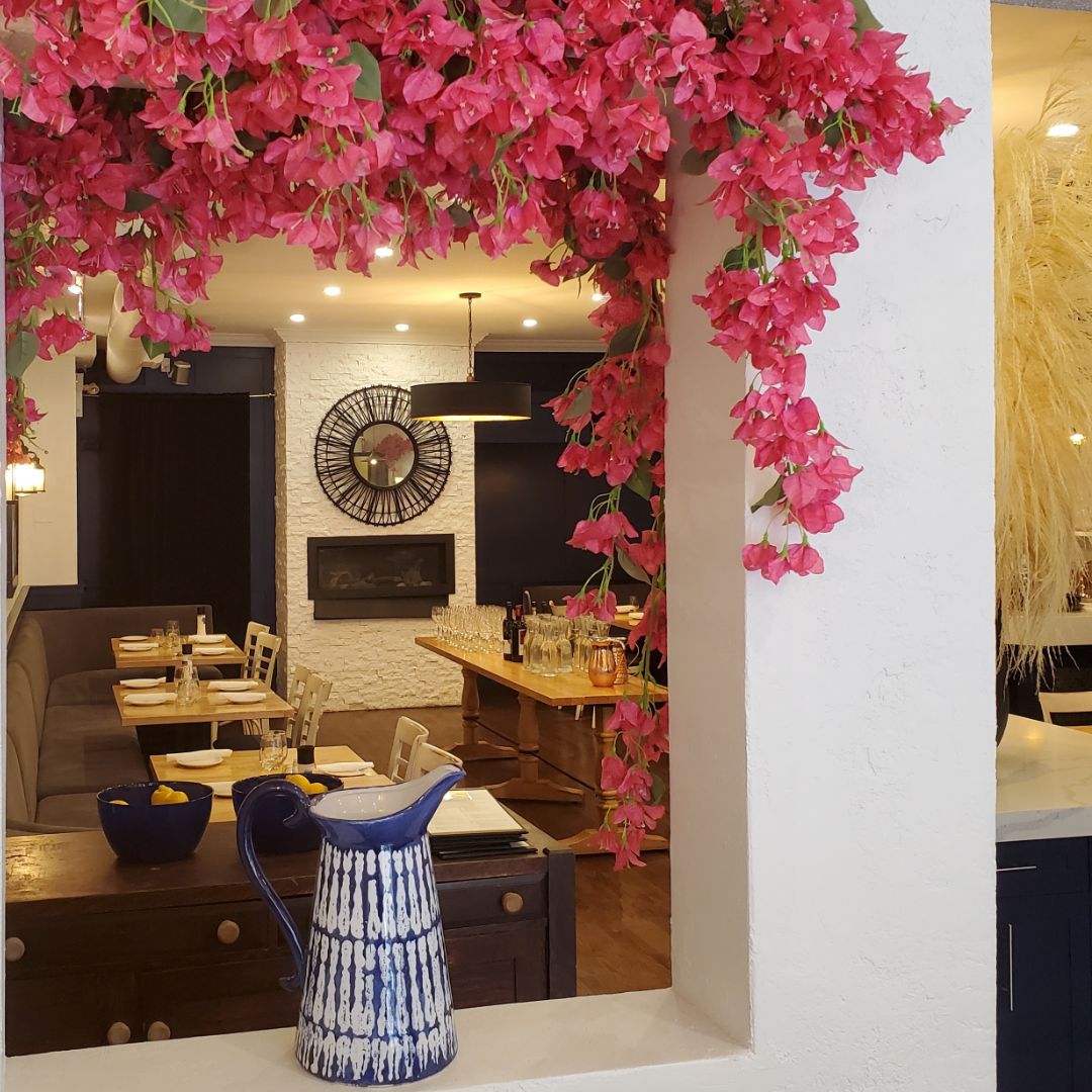 colossus greek taverna restaurant