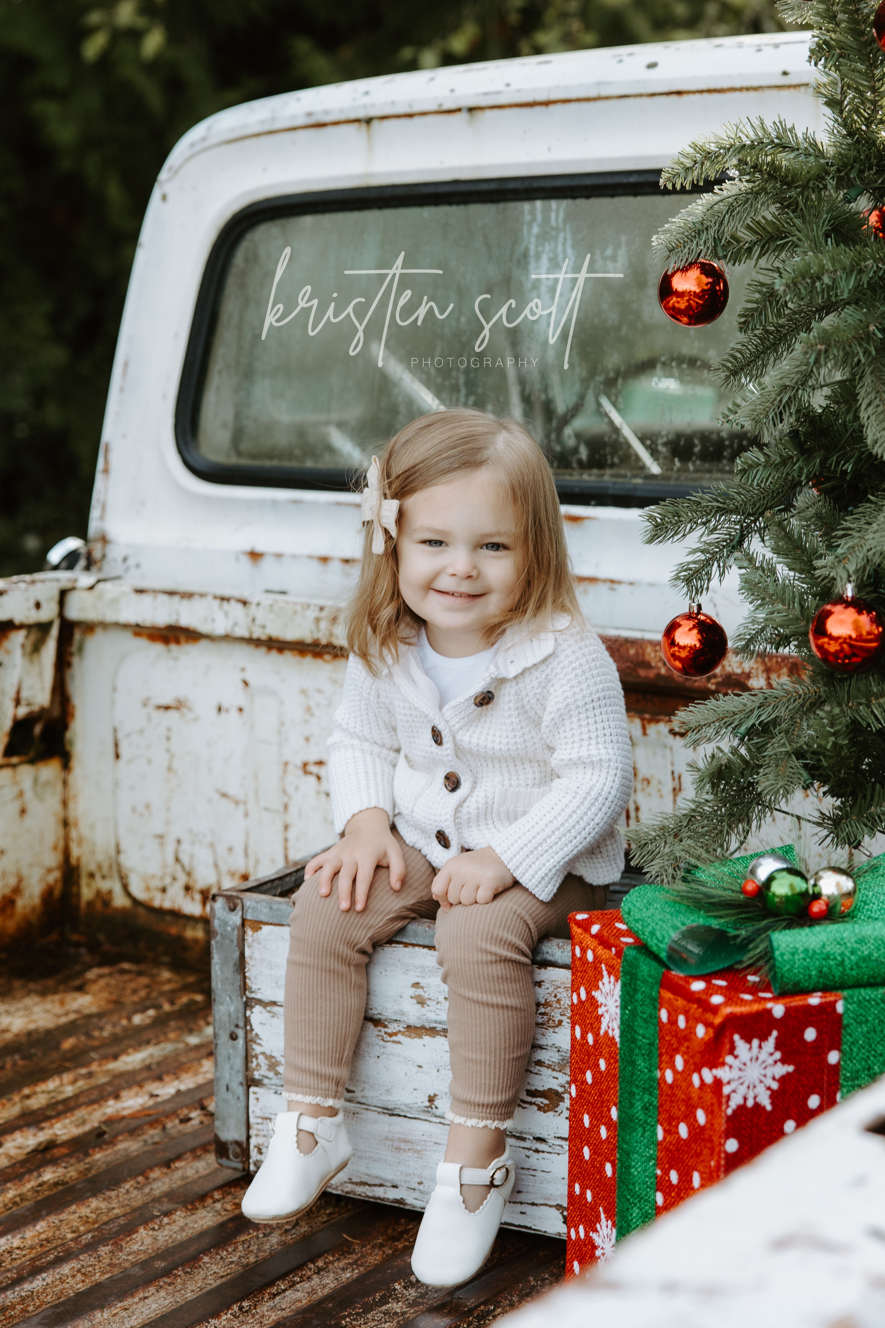 christmas decor truck and little girl
