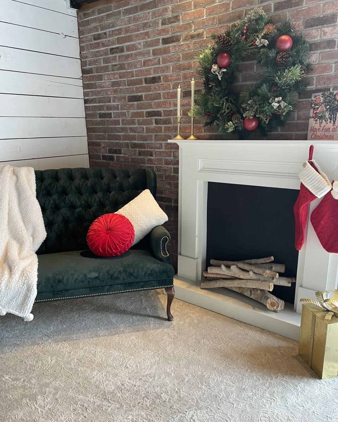 indoor fireplace christmas set