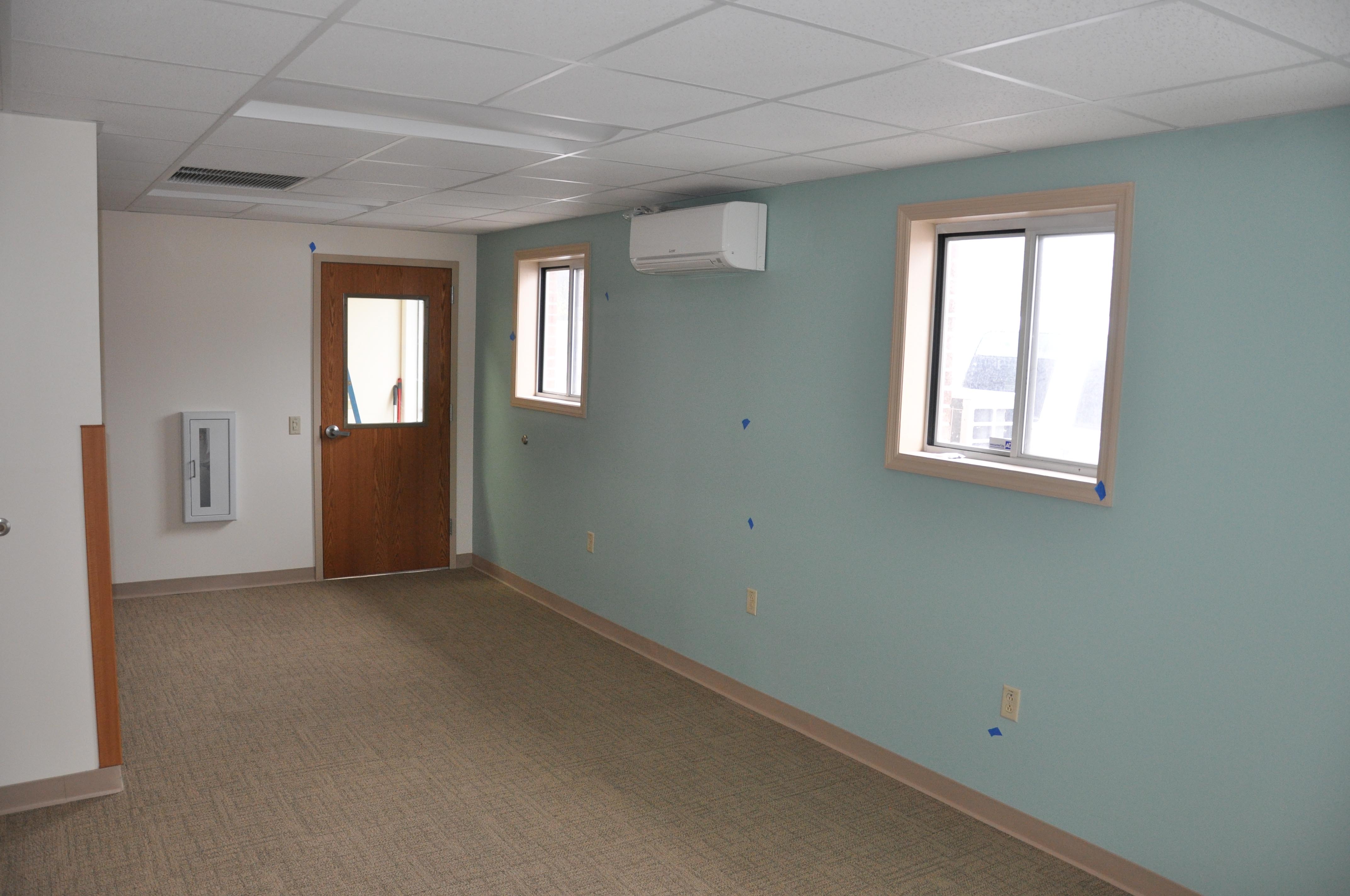 Northwestern Medical Center Pain Management Expansion - Gallery Image 5