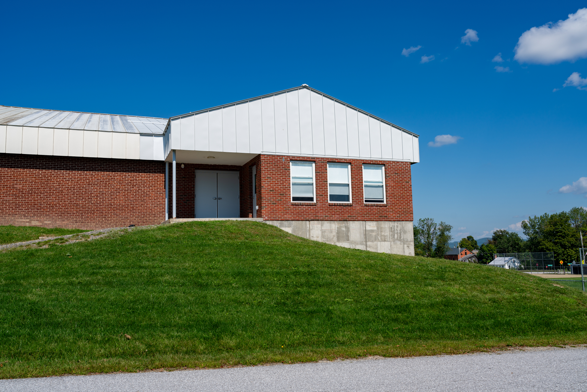 Fairfield Center School Art & Music Addition - Gallery Image 2