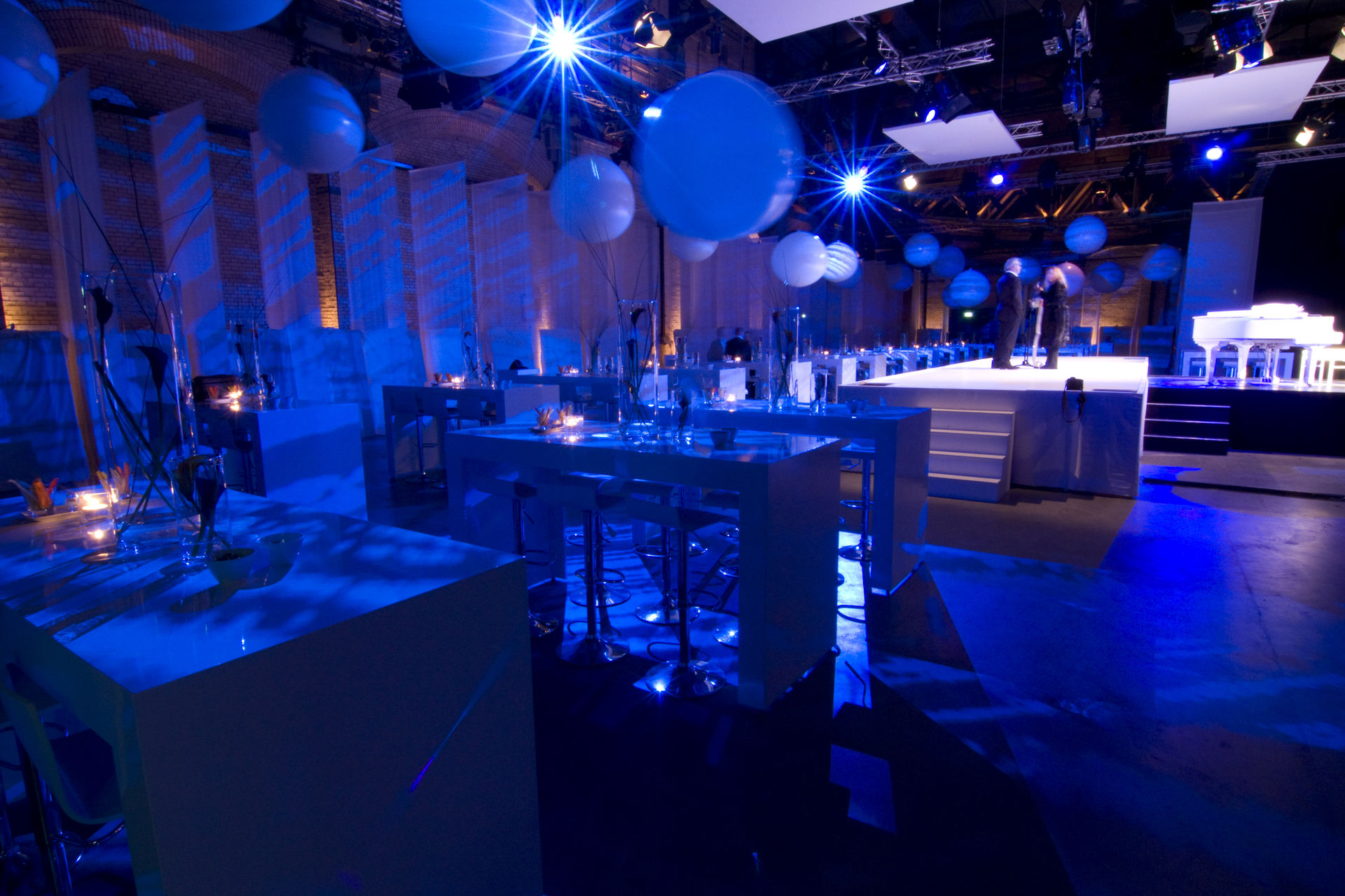 Allianz Kunstpremière — sfeerimpressie kunstpremière event met exclusieve inrichting door Delight Eventdesign