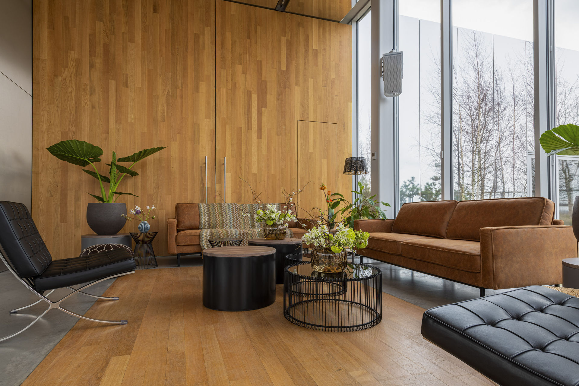 Huiskamersetting — sfeerimpressie gezellige woonkamerinrichting voor intiem event door Delight Eventdesign