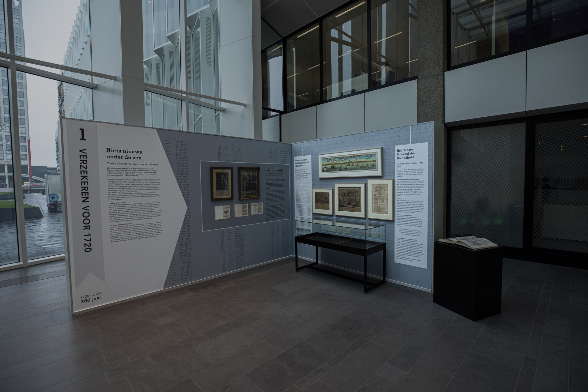 Tentoonstelling ASR — exposanten presentatieopstelling in tentoonstellingsruimte door Delight Eventdesign