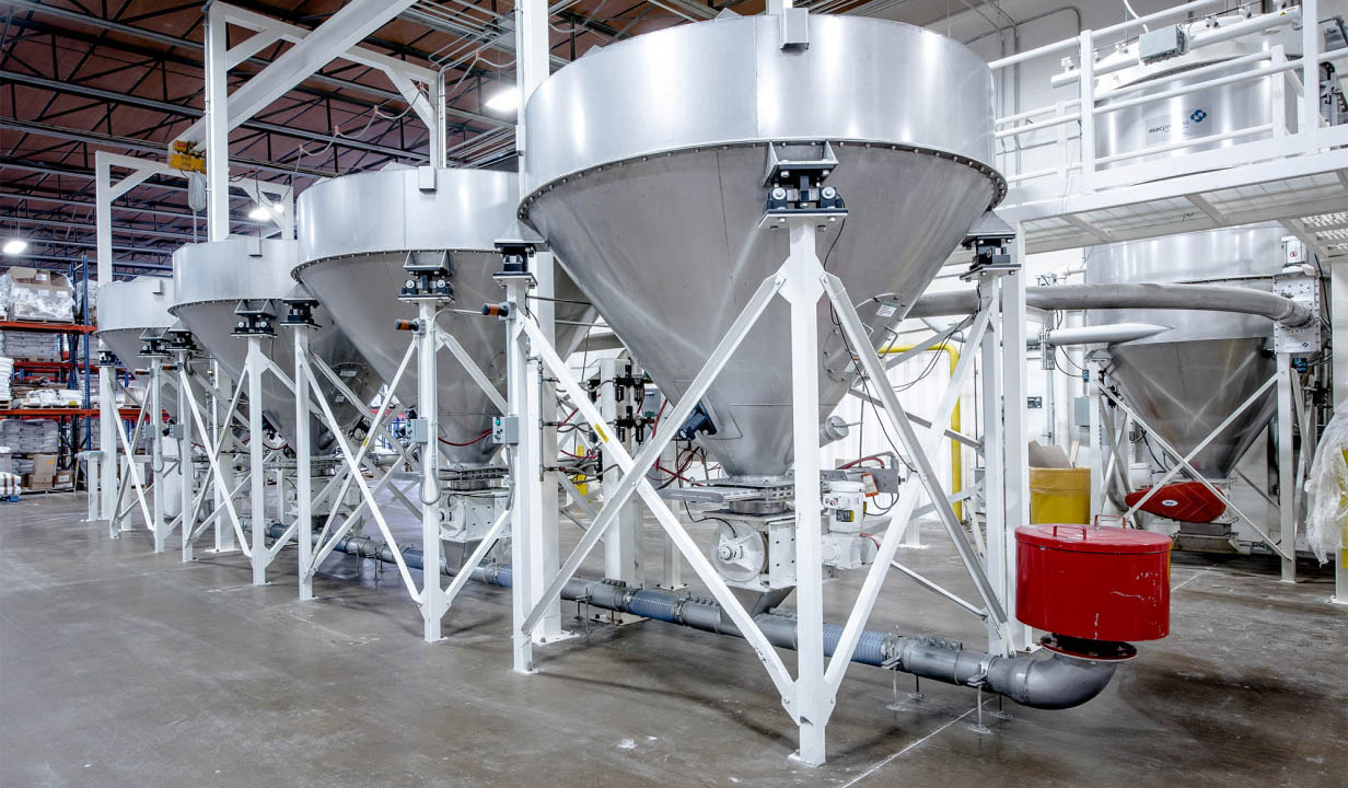 BCW Custom Mix Tanks