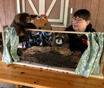 Free Puppet Show at Spring Valley!