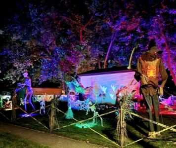 Halloween House Decorating List 2026