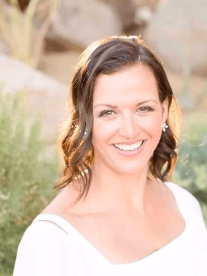 A photograph of the person whose testimonial it is.