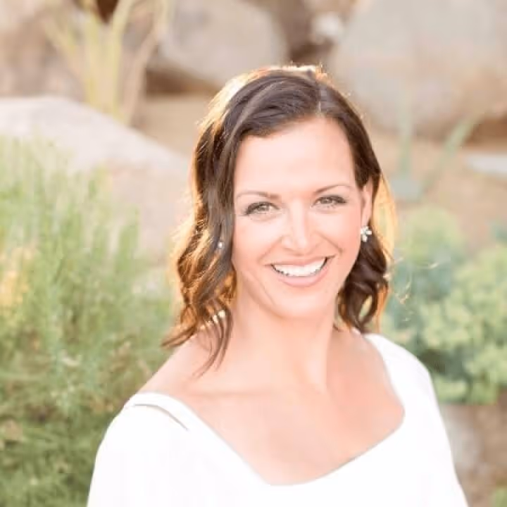 A photograph of the person whose testimonial it is.