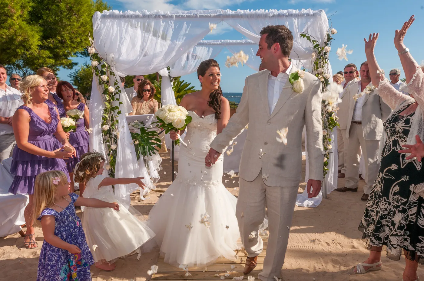 Bride and groom married on 'the beach' at Um Brach Club Portals