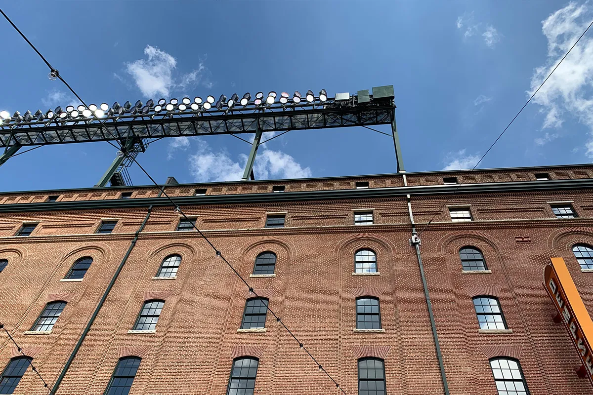 Picture of the building at Camden Yards.