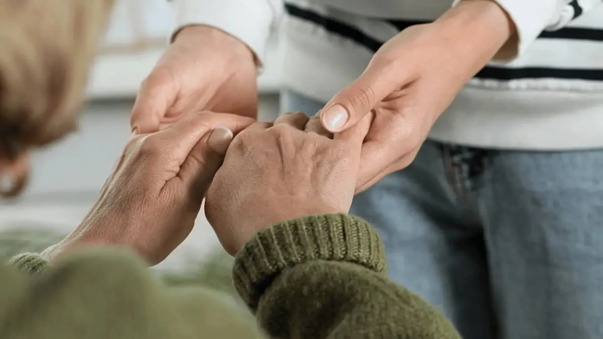 Caring for Elderly Parents: Stress Management for Caregivers