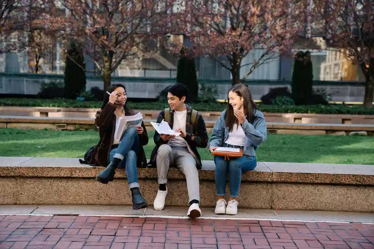 How to Use Student Health Insurance for Therapy in Canada