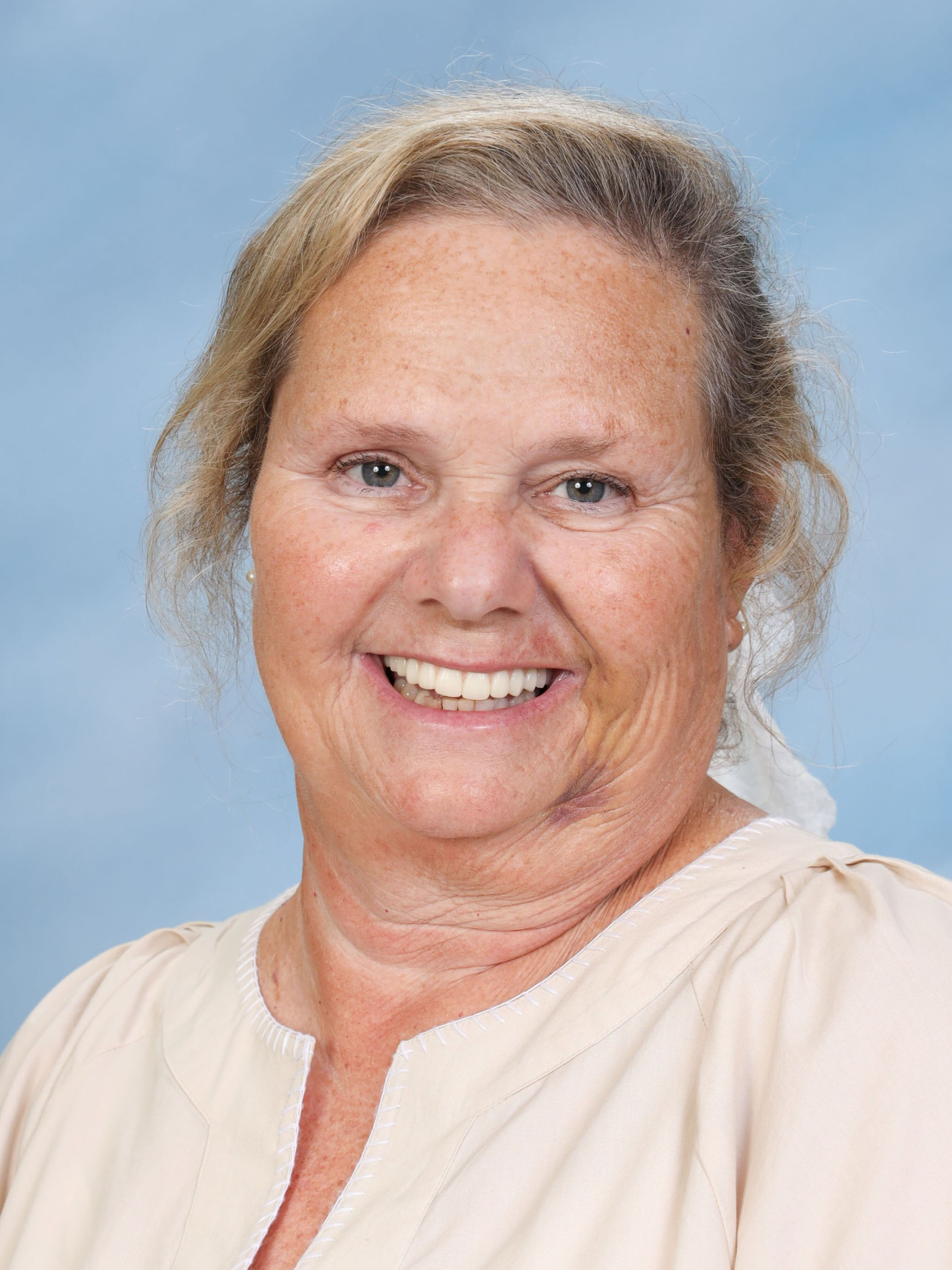 Mrs. Robin Dantin
